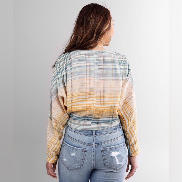 NWT Free People Maldives Surplice Wrap Top - Medium - Picture 4 of 15